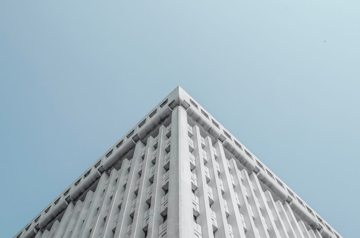 开云体育下载APP-从“7亿巨贪”一张打网球的图片中能看出些什么？